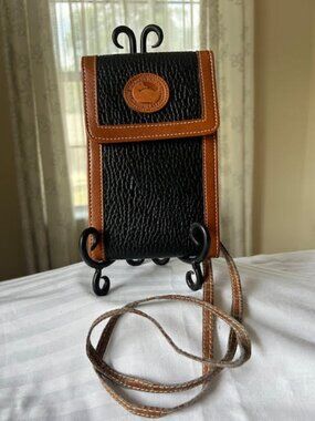 Dooney & Bourke Phone Wallet Crossbody Leather Bag Black